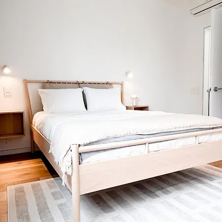 Modern, Charming, Spacious 3-Bedroom Retreat In Brooklyn With Rem-Casa New York Exterior photo