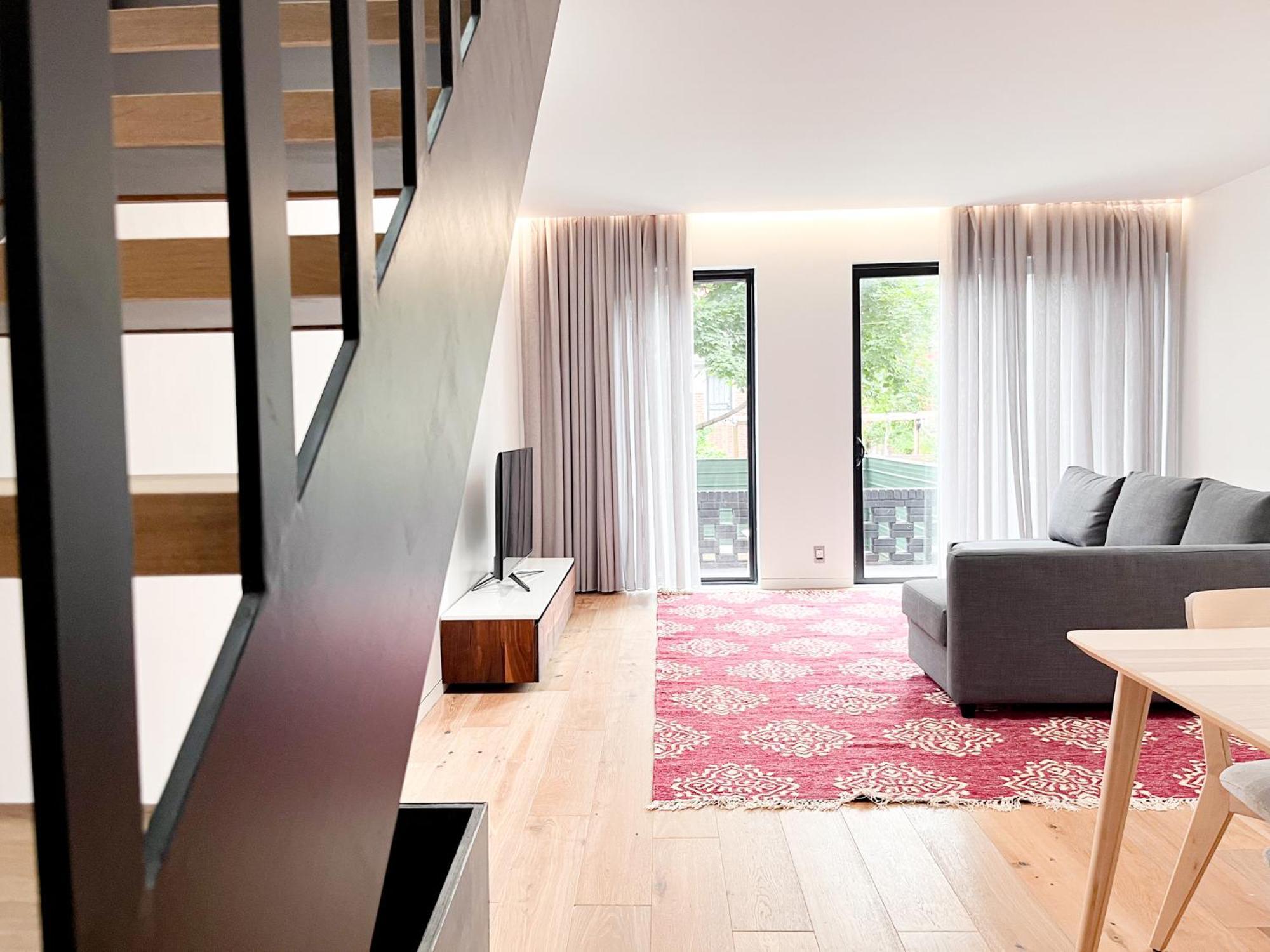 Appartamento Modern, Charming, Spacious 3-bedroom Retreat In Brooklyn With Rem-casa *
